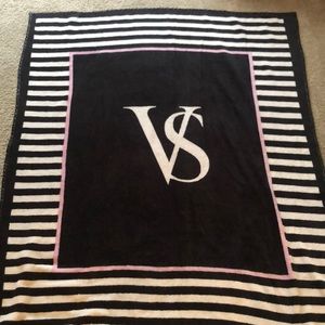 Victoria’s Secret plush blanket